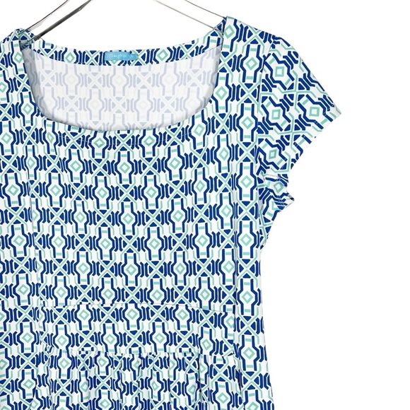 J. MCLAUGHLIN Short Sleeve Knit Patterned Dress Size Medium - Picture 2 of 6